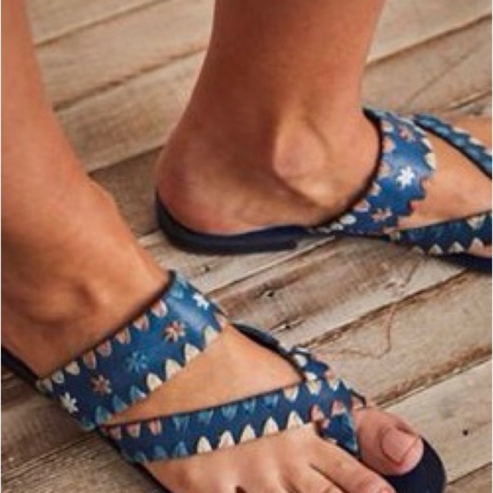 Free People Blue and White Patterned Sandals